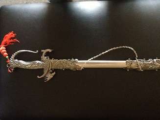RASTA ZONE AWSOME STAINLESS STEEL GLAVE SWORD WOW  GREAT DETAIL FREEE STAND VALUR R99.99